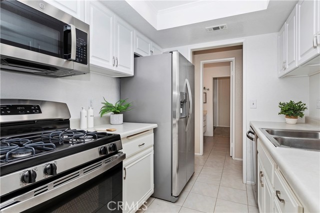 Detail Gallery Image 9 of 27 For 600 Central Ave #316,  Riverside,  CA 92507 - 1 Beds | 1 Baths