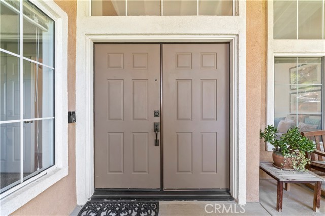 3064 Drake Street, Corona CA: https://media.crmls.org/medias/8e1352d0-acf0-43f3-be28-448585f35c33.jpg