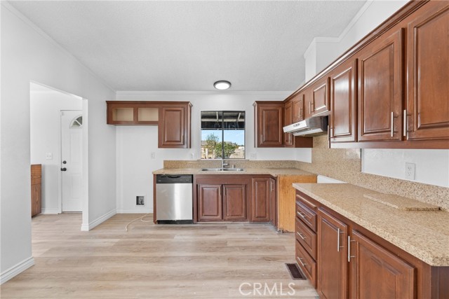 11535 Rosado Road, Pinon Hills CA: https://media.crmls.org/medias/8e140cfd-180f-4b0f-8221-b133f61f403e.jpg