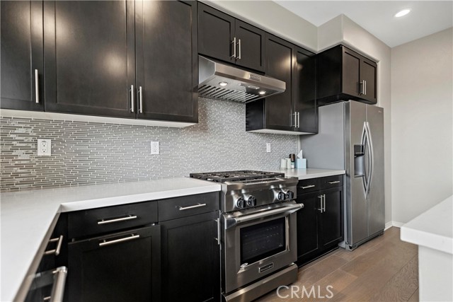 Detail Gallery Image 11 of 38 For 620 S Gladys Ave #D,  San Gabriel,  CA 91776 - 3 Beds | 3/1 Baths