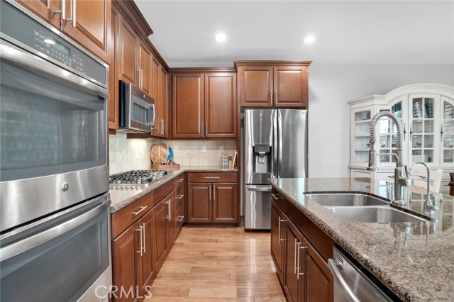 Image 13 of 57 For 22474 Flatwater Court