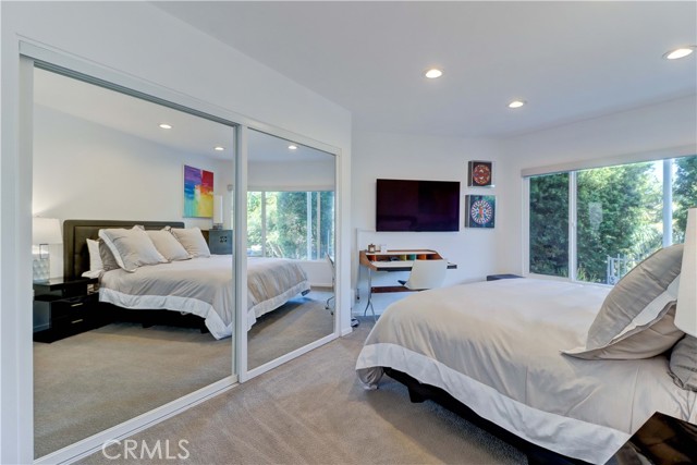 Detail Gallery Image 33 of 75 For 134 Crescent Bay Dr, Laguna Beach,  CA 92651 - 4 Beds | 3/1 Baths