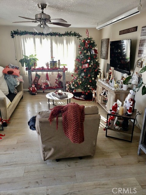 Detail Gallery Image 2 of 3 For 122 Avenida Pelayo, San Clemente,  CA 92672 - – Beds | – Baths