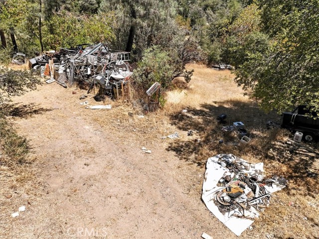 46467 Bissett Station Road, Oakhurst CA: https://media.crmls.org/medias/8e15c1eb-b466-48d8-a2c9-0ccb6c89d1ad.jpg