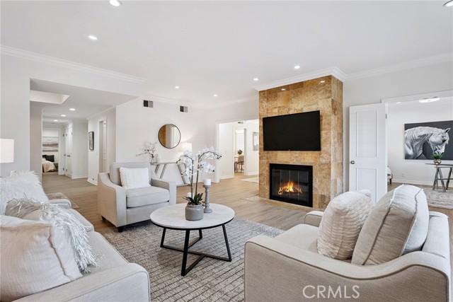 5416 Zelzah Avenue, Encino CA: https://media.crmls.org/medias/8e160299-a232-416f-9d22-60207f64f5ba.jpg