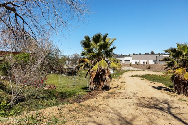 Detail Gallery Image 21 of 30 For 31642 Avenue Avenue, Yucaipa,  CA 92399 - 2 Beds | 1 Baths