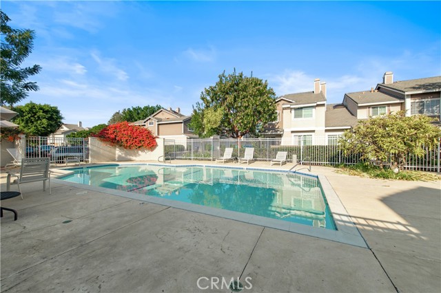 Detail Gallery Image 17 of 17 For 76 Christamon, Irvine,  CA 92620 - 3 Beds | 2/1 Baths