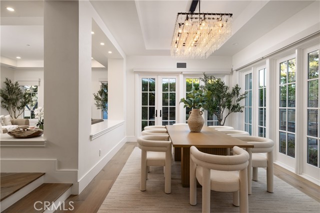 Detail Gallery Image 35 of 72 For 8 Gleneagles Dr, Newport Beach,  CA 92660 - 5 Beds | 5/1 Baths