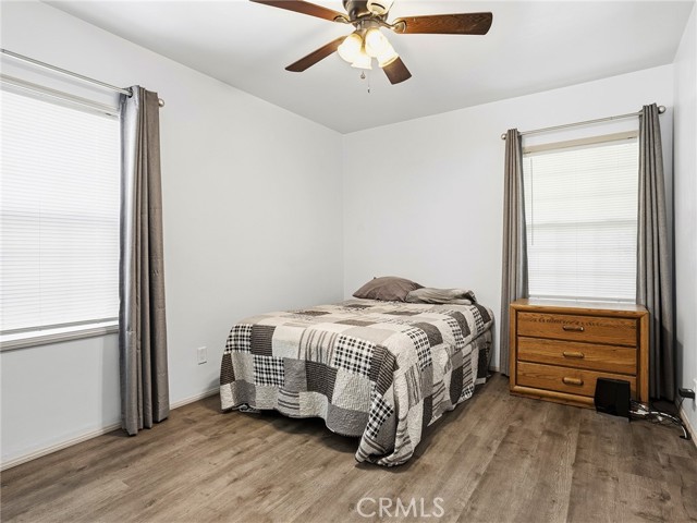 Detail Gallery Image 22 of 45 For 228 N Beachwood Dr, Burbank,  CA 91506 - 3 Beds | 1 Baths