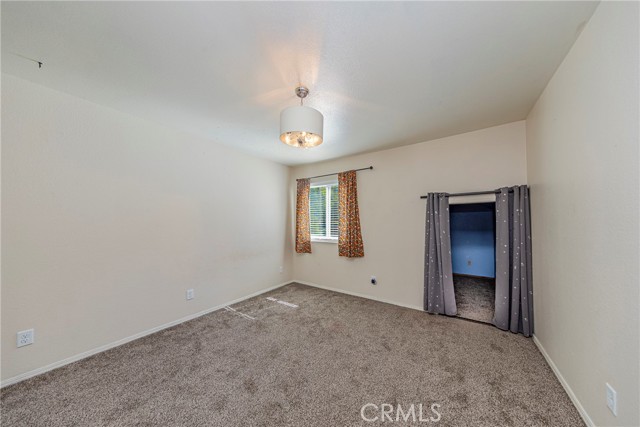 36763 Venado Drive, Coarsegold CA: https://media.crmls.org/medias/8e186eae-aa21-479d-a9c9-a0afde75a5c6.jpg