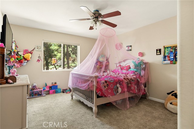 Detail Gallery Image 19 of 30 For 434 Klamath Dr, Lake Arrowhead,  CA 92352 - 4 Beds | 2/1 Baths