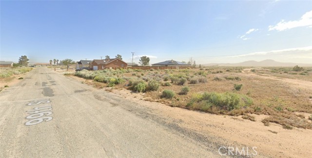 Detail Gallery Image 4 of 16 For 19900 99th St, California City,  CA 93505 - – Beds | – Baths