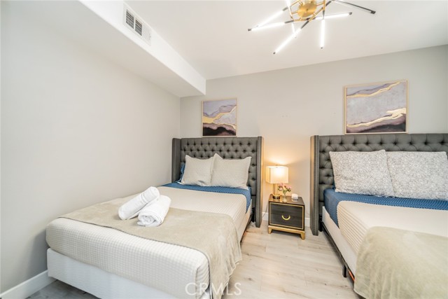 Detail Gallery Image 13 of 46 For 43118 Fiore, Indio,  CA 92203 - 5 Beds | 2/1 Baths