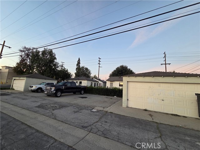 Detail Gallery Image 8 of 9 For 5700 Jillson, Commerce,  CA 90040 - – Beds | – Baths