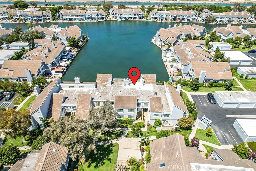 MLS #OC25267868 image #59