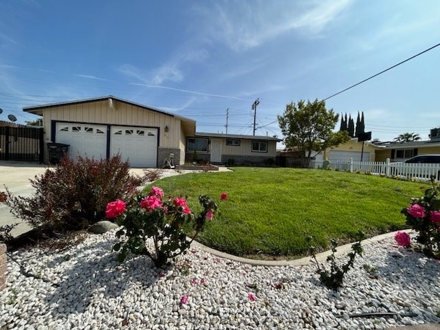 910 Dennis Avenue photo 7