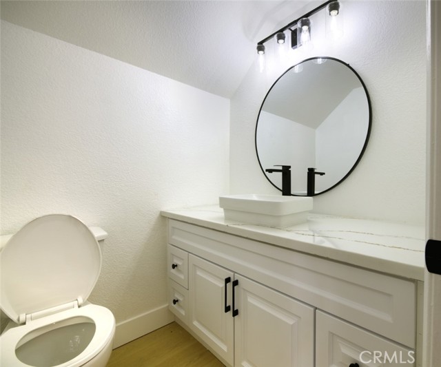 Detail Gallery Image 16 of 43 For 16532 Sir Barton Way, Moreno Valley,  CA 92551 - 3 Beds | 2/1 Baths