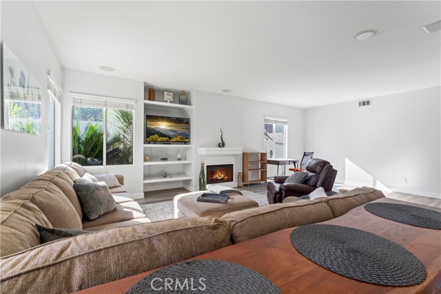 Detail Gallery Image 18 of 46 For 1456 Roadrunner, Corona,  CA 92881 - 3 Beds | 2/1 Baths