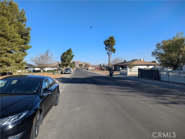 Detail Gallery Image 7 of 11 For 41061 158th St, Lancaster,  CA 93535 - – Beds | – Baths