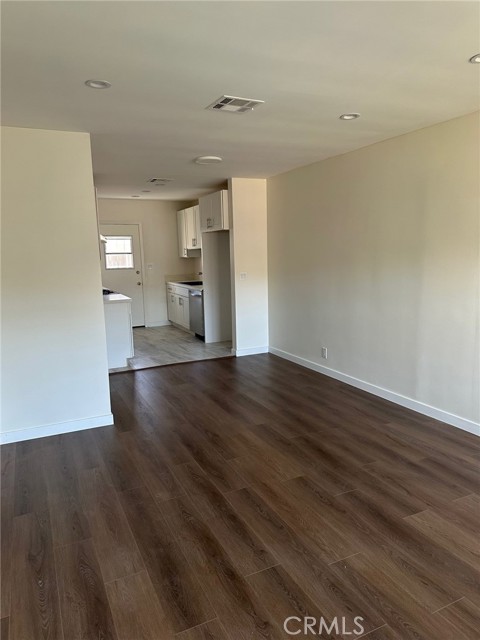 Detail Gallery Image 5 of 11 For 2660 N Frederic a,  Burbank,  CA 91504 - 1 Beds | 1 Baths