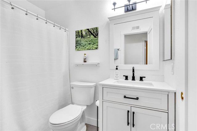 22701 Via Tercero, Mission Viejo CA: https://media.crmls.org/medias/8e1d9984-5970-4d98-9df6-47be3161501e.jpg
