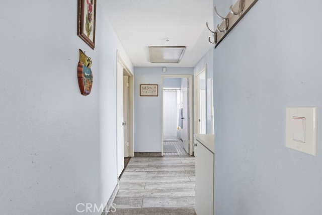 Detail Gallery Image 18 of 51 For 29223 Flowerpark Dr, Canyon Country,  CA 91387 - 3 Beds | 2 Baths