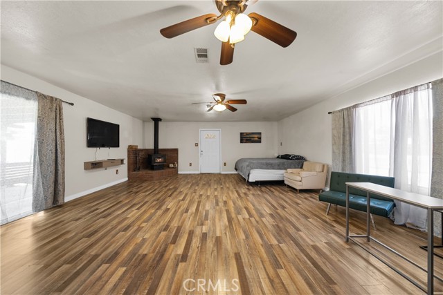 7684 Oakwood Ave, Hesperia, CA 92345 photo 42