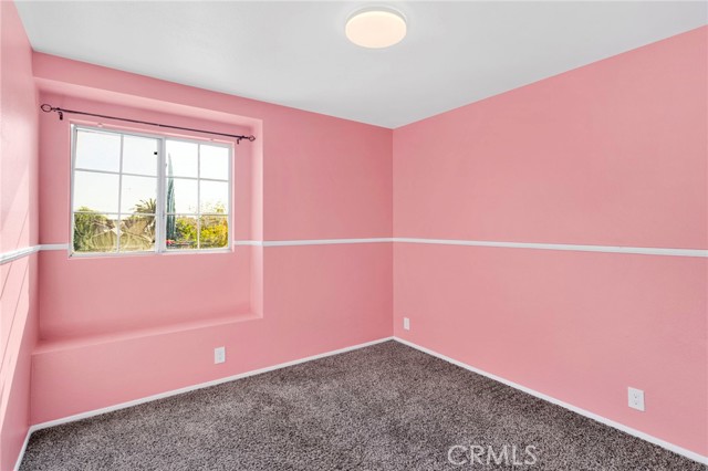 Detail Gallery Image 33 of 39 For 7656 Evergreen Ln, Fontana,  CA 92336 - 4 Beds | 2/1 Baths