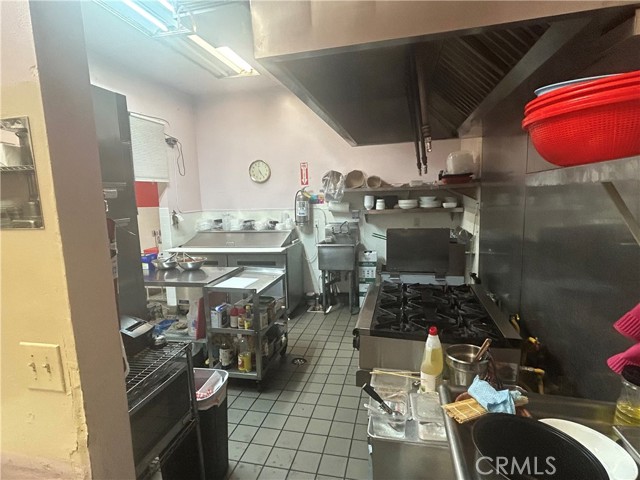 0, Garden Grove CA: https://media.crmls.org/medias/8e1e5da5-c7da-41a9-8a35-fd70e012ee37.jpg