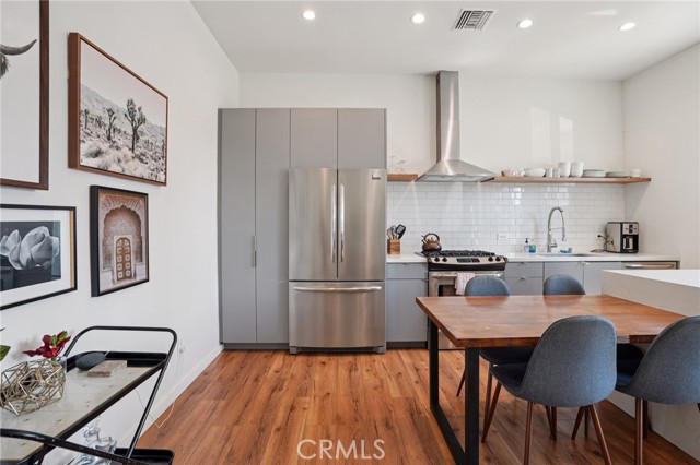 1401 Termino Avenue, Long Beach CA: https://media.crmls.org/medias/8e1fdae4-4070-4dac-8d7c-9ad9da998ee7.jpg