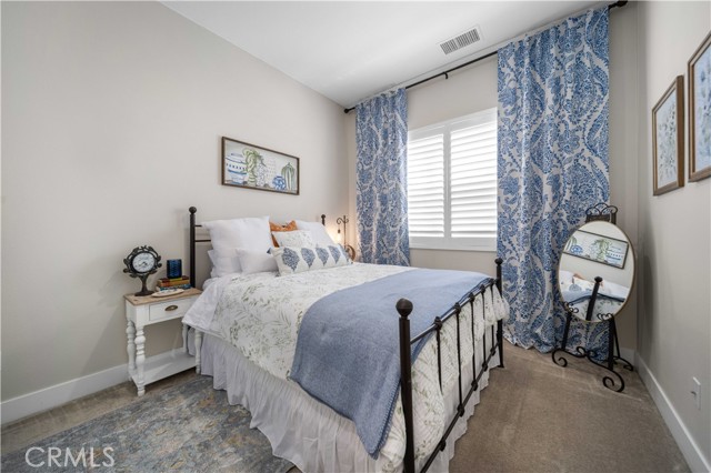 Detail Gallery Image 28 of 61 For 19127 Malabar St, Canyon Country,  CA 91351 - 5 Beds | 4 Baths