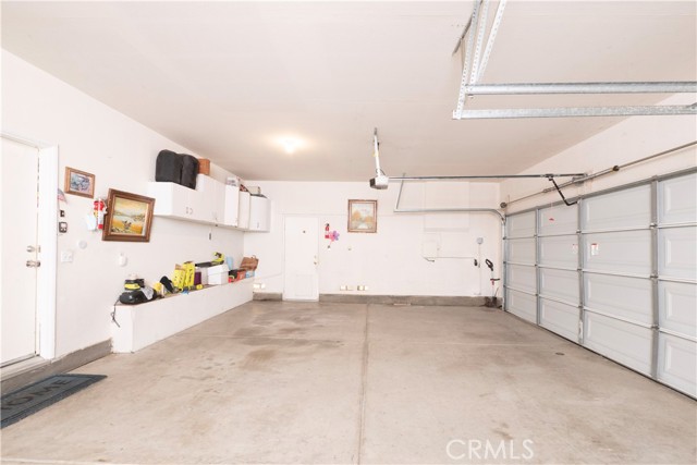 29100 Blue Spruce Circle, Menifee CA: https://media.crmls.org/medias/8e201935-8b85-4077-a92c-816672334788.jpg