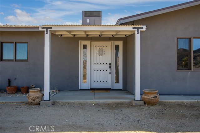 Detail Gallery Image 7 of 43 For 8575 Lobo Pass Rd, Joshua Tree,  CA 92252 - 2 Beds | 2 Baths