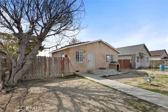 Detail Gallery Image 15 of 37 For 1425 Murdock, Bakersfield,  CA 93307 - 2 Beds | 1 Baths