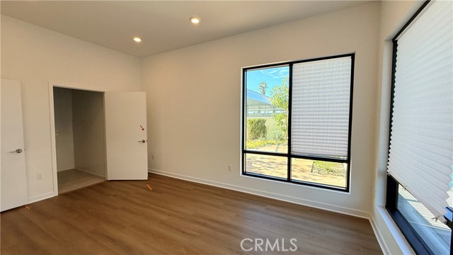 Detail Gallery Image 2 of 10 For 1090 Foothill Boulevard, Claremont,  CA 91711 - 4 Beds | 2/2 Baths