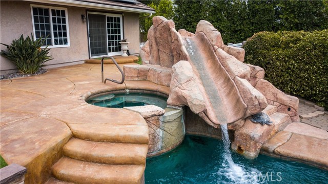 Detail Gallery Image 30 of 51 For 12969 Banyan St, Rancho Cucamonga,  CA 91739 - 5 Beds | 3/1 Baths