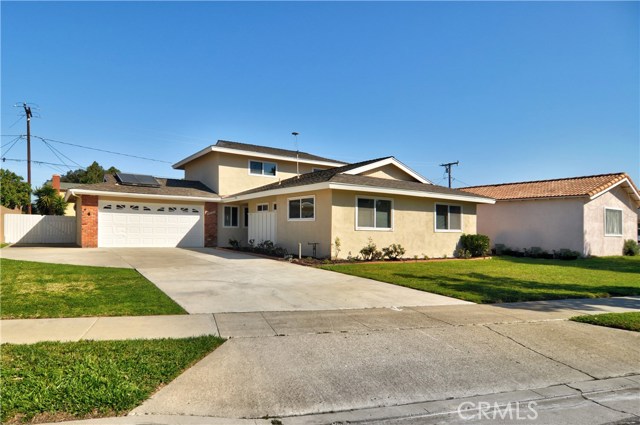 10525 Morning Glory Circle, Fountain Valley, CA 92708