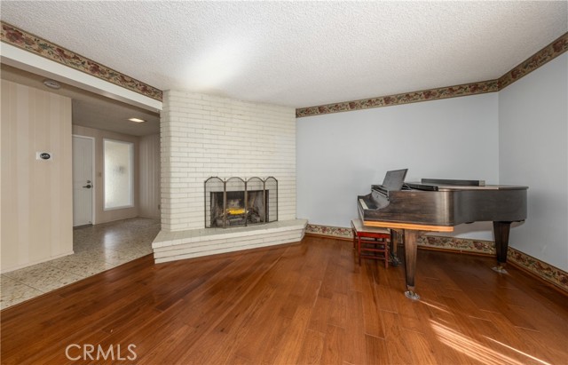 Detail Gallery Image 5 of 25 For 756 Rancho Sinaloa Drive, Covina,  CA 91724 - 5 Beds | 2/1 Baths