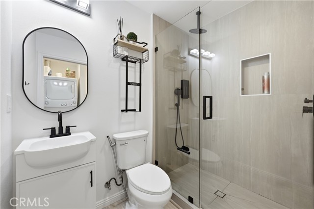 Detail Gallery Image 32 of 39 For 26521 via Gorrion, Mission Viejo,  CA 92691 - 4 Beds | 3 Baths