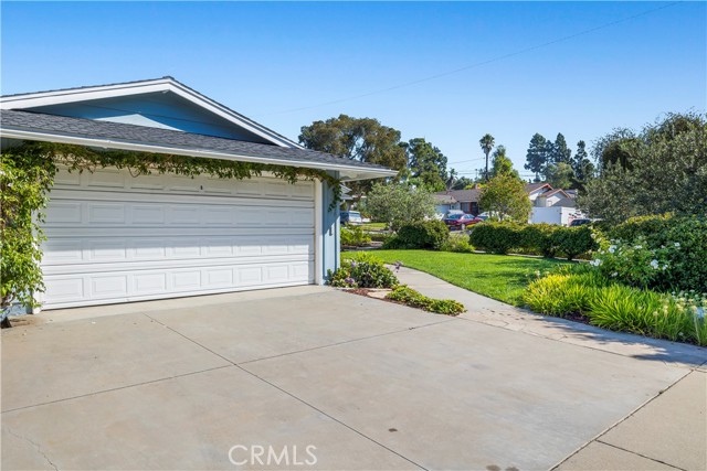 6033 Flambeau Road, Rancho Palos Verdes, California 90275, 4 Bedrooms Bedrooms, ,3 BathroomsBathrooms,Residential,Sold,Flambeau,PV22212662