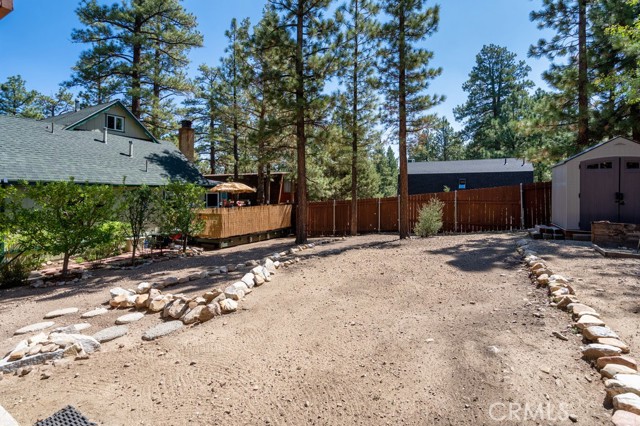 Detail Gallery Image 25 of 32 For 320 Hilltop Ln, Big Bear City,  CA 92314 - 2 Beds | 2 Baths