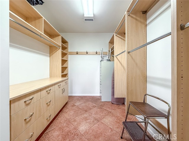 17508 Marilla Street photo 42