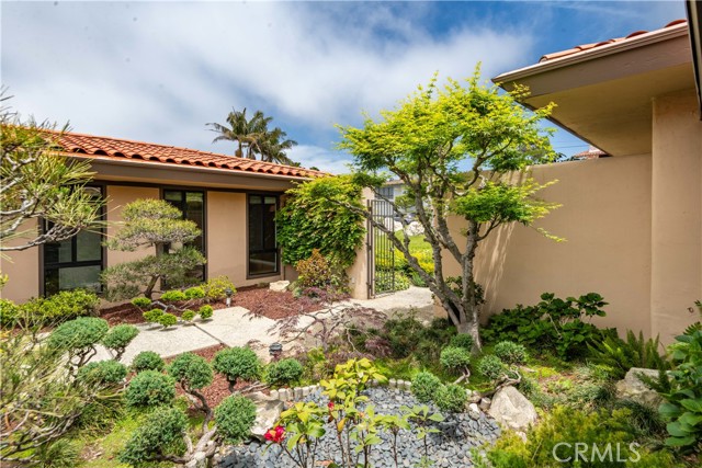 1461 Via Coronel, Palos Verdes Estates, California 90274, 4 Bedrooms Bedrooms, ,4 BathroomsBathrooms,Residential,Sold,Via Coronel,PV24106441