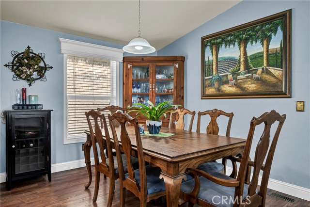 Detail Gallery Image 8 of 60 For 14986 Western Mine Rd, Middletown,  CA 95461 - 3 Beds | 2 Baths