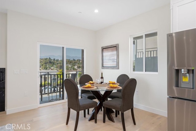 4850 Buchanan, Los Angeles CA: https://media.crmls.org/medias/8e273e56-0063-4e08-b58a-26b964351302.jpg