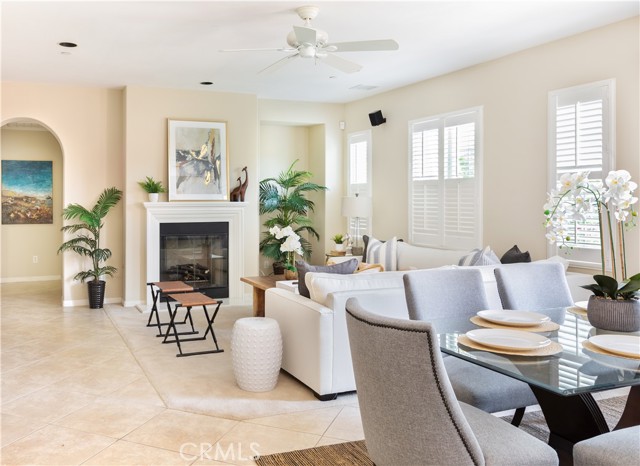 Detail Gallery Image 3 of 39 For 70 Vintage, Irvine,  CA 92620 - 3 Beds | 2/1 Baths