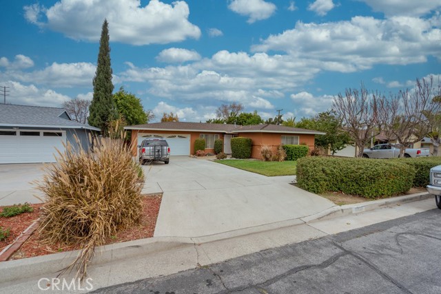 Image 2 for 1069 Lincrona St, Corona, CA 92882