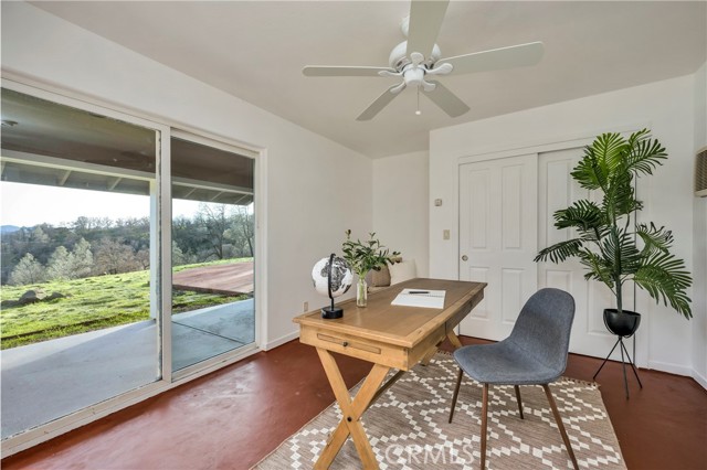 17023 Hofacker Lane, Lower Lake CA: https://media.crmls.org/medias/8e295548-641e-4baa-8c08-6b742847d607.jpg