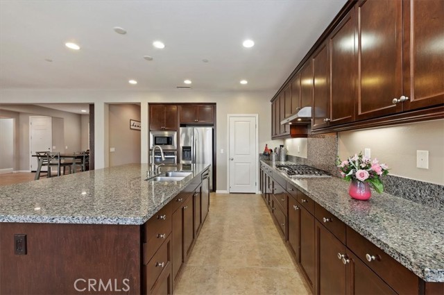 27881 Seneca Court, Menifee CA: https://media.crmls.org/medias/8e2a7078-35cc-4beb-b242-1f9151e5d42f.jpg