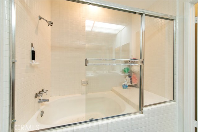 Detail Gallery Image 13 of 25 For 74 Lehigh Aisle, Irvine,  CA 92612 - 2 Beds | 2 Baths